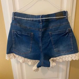 Chic Soul Shorts - Women’s 18 Plus